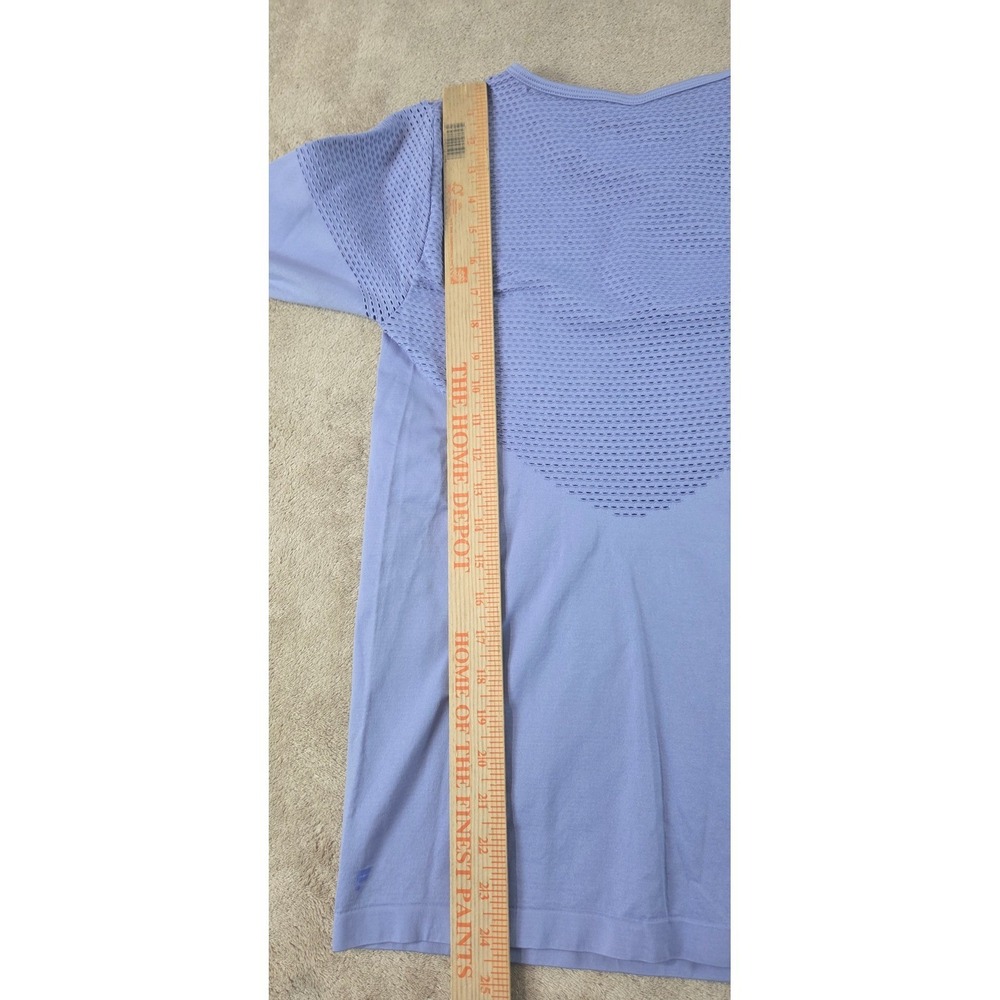 Fabletics Musetta Seamless LS Vented Shirt Women M Light Purple Stretchy NEW - Picture 6 of 7